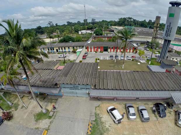  Revuelta en cárcel de Brasil deja al menos 50 muertos