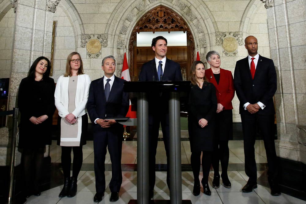  Nombran a refugiado en Canadá ministro de inmigración