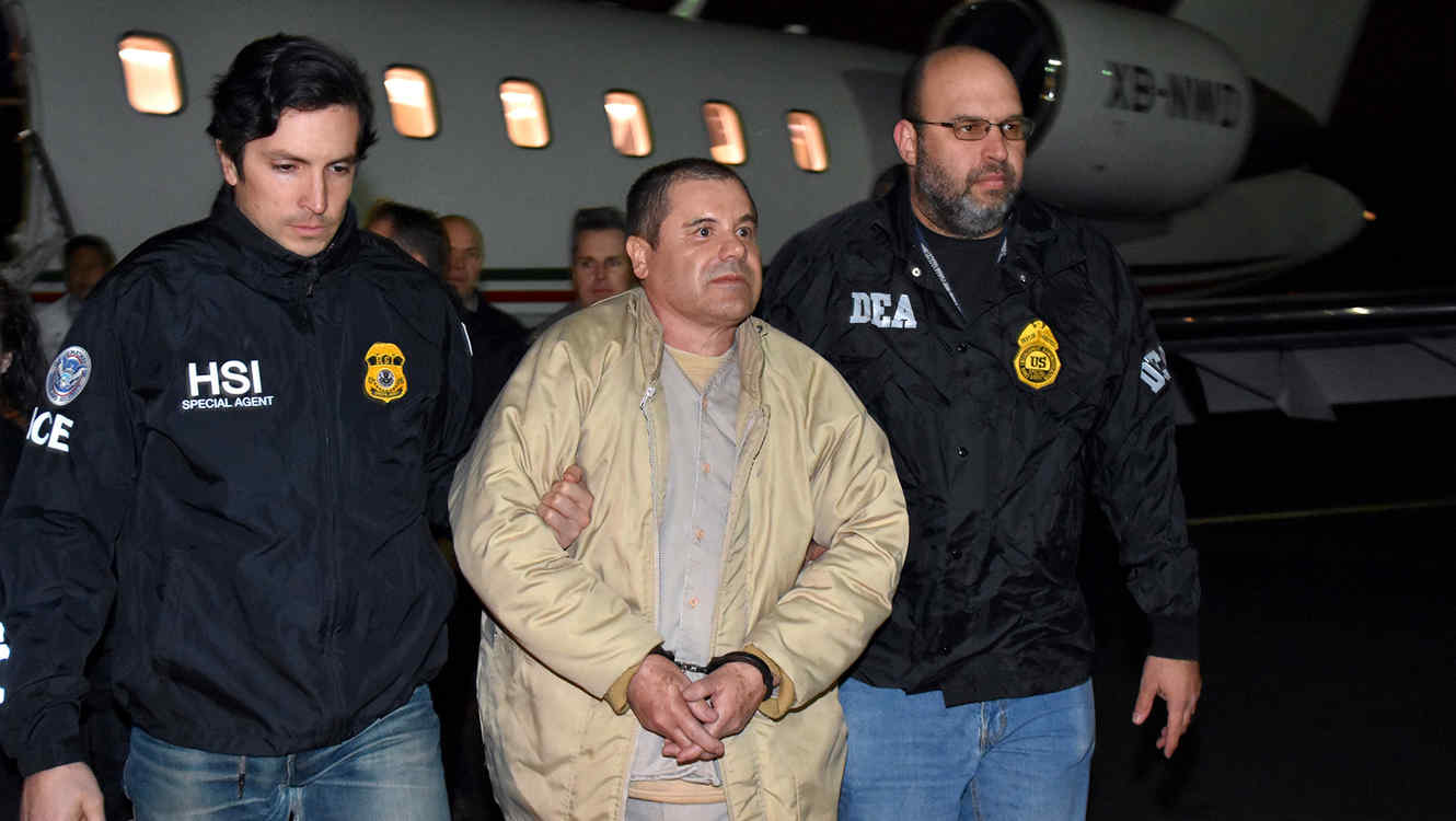  Mexicanos cuestionan la extradición de ‘El Chapo’