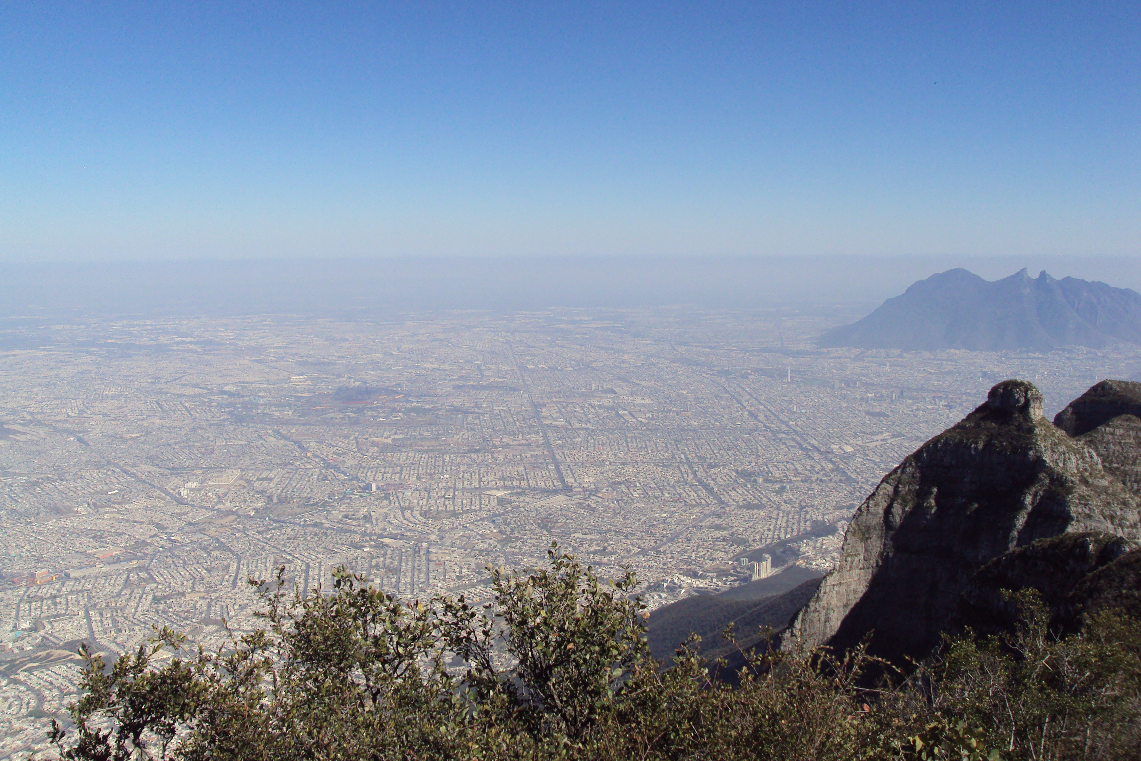  Monterrey, en alerta por precontingencia
