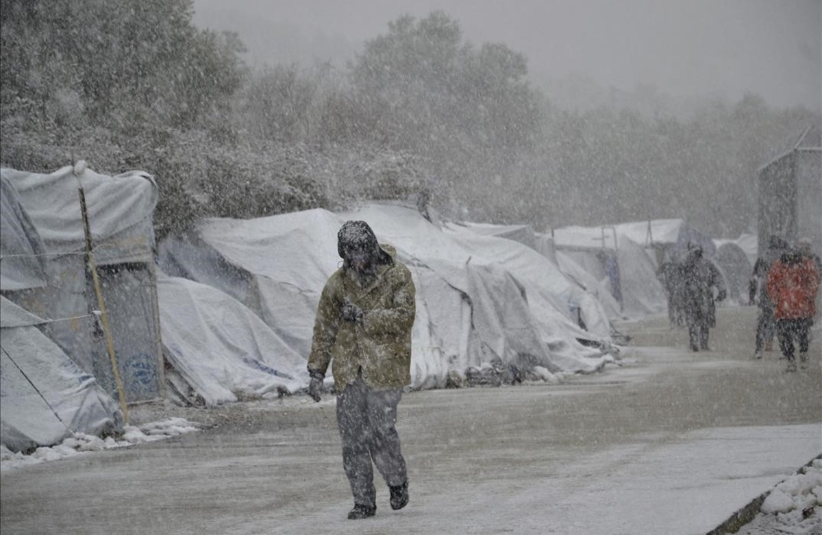  Hay alarma por inmigrantes que mueren de frío en Europa