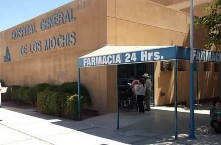  A metros de llegar al hospital, joven da a luz en una calle de Los Mochis