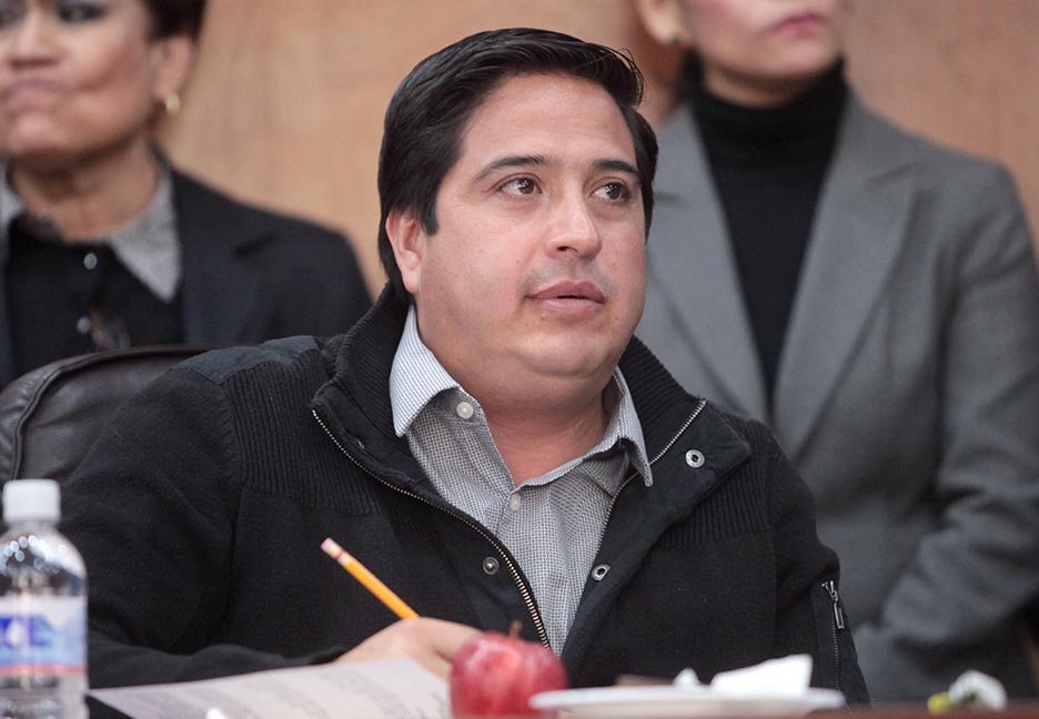  Romero Calzada presentaría Punto de Acuerdo para anular regulación de UBER