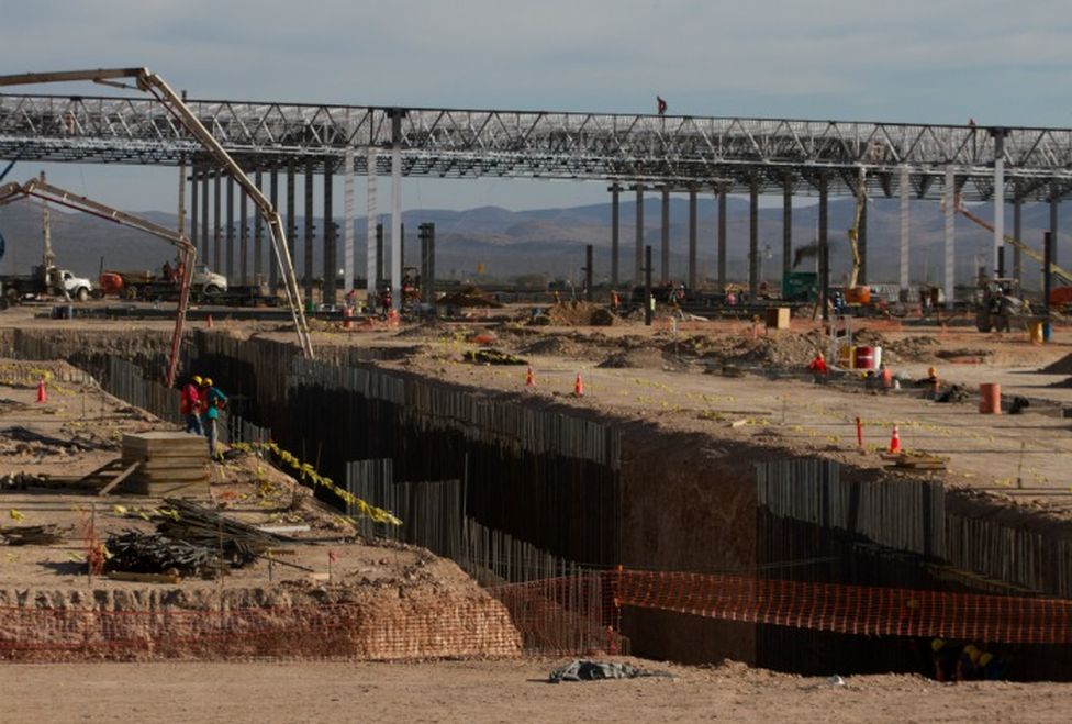  Gobierno recibiría 65 millones de dólares por parte de Ford