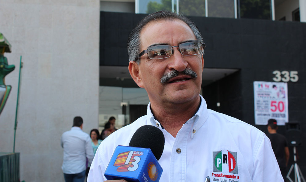  Todavía no se define si procede juicio político contra Pineda Arteaga
