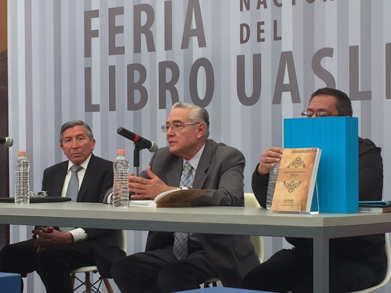  Presentan “Guía de instrumentos públicos 1811-1815” en FNL de la UASLP