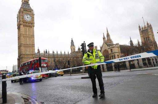  Alerta en Londres por ataque terrorista; al menos 2 muertos y varios heridos