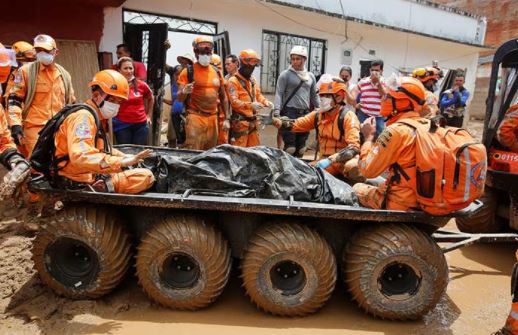  Ascienden a 273 los muertos por avalancha en Colombia