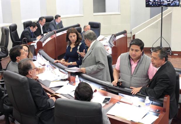  Congreso del Estado aplaza de nueva cuenta dictamen de Panavi