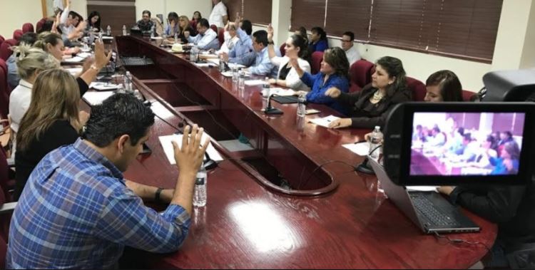 Proponen reforma que obligue a municipios a difundir en la red  sus sesiones de cabildo