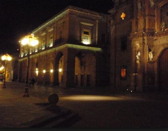  “Utilizan” a la iglesia en el tema de las luminarias: Priego Rivera