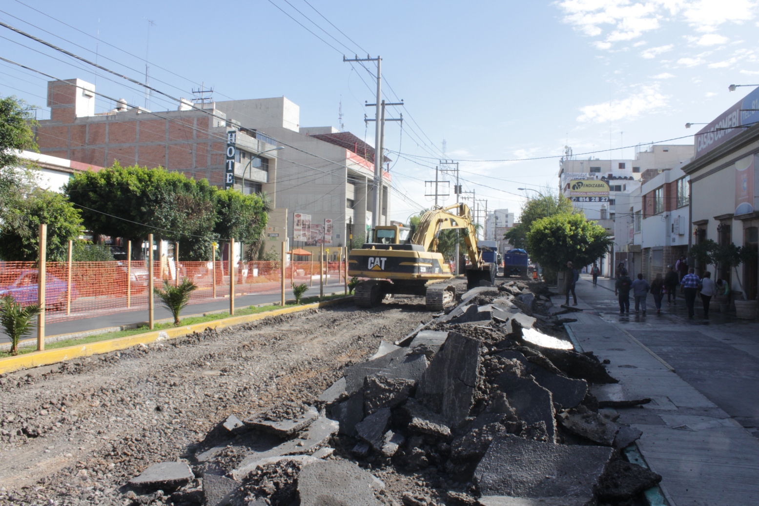  Obras de Av. Carranza aún en primera etapa