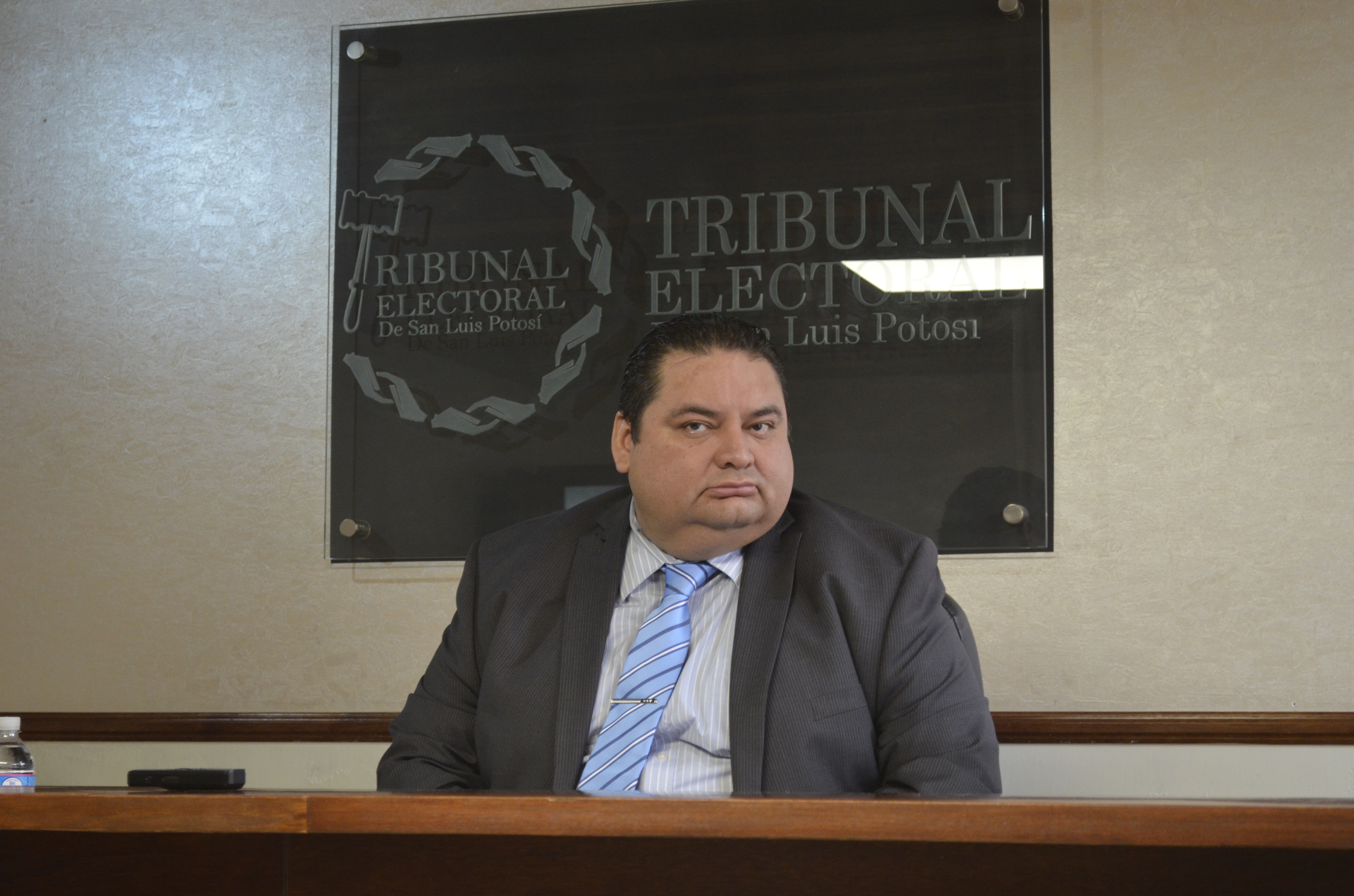  Litigio sin resolver en el TEESLP origina otro…contra su Presidente