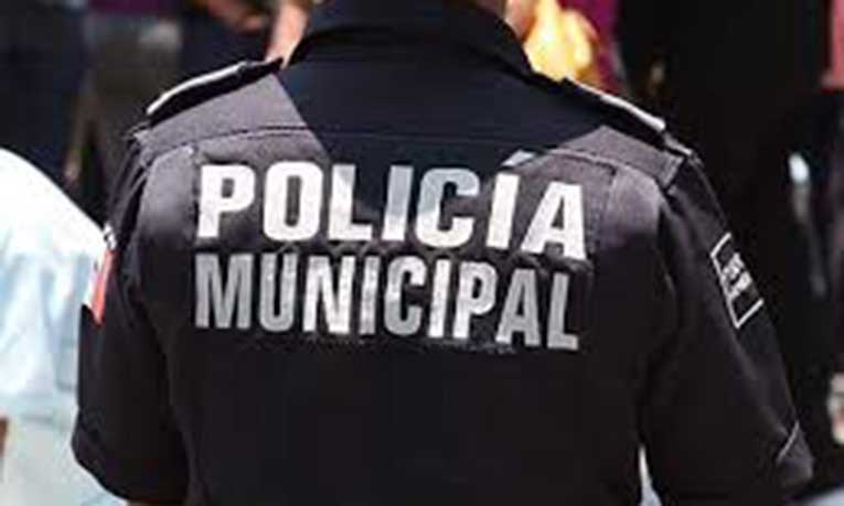  Acusan de robo y abuso de autoridad a policías del ayuntamiento capitalino