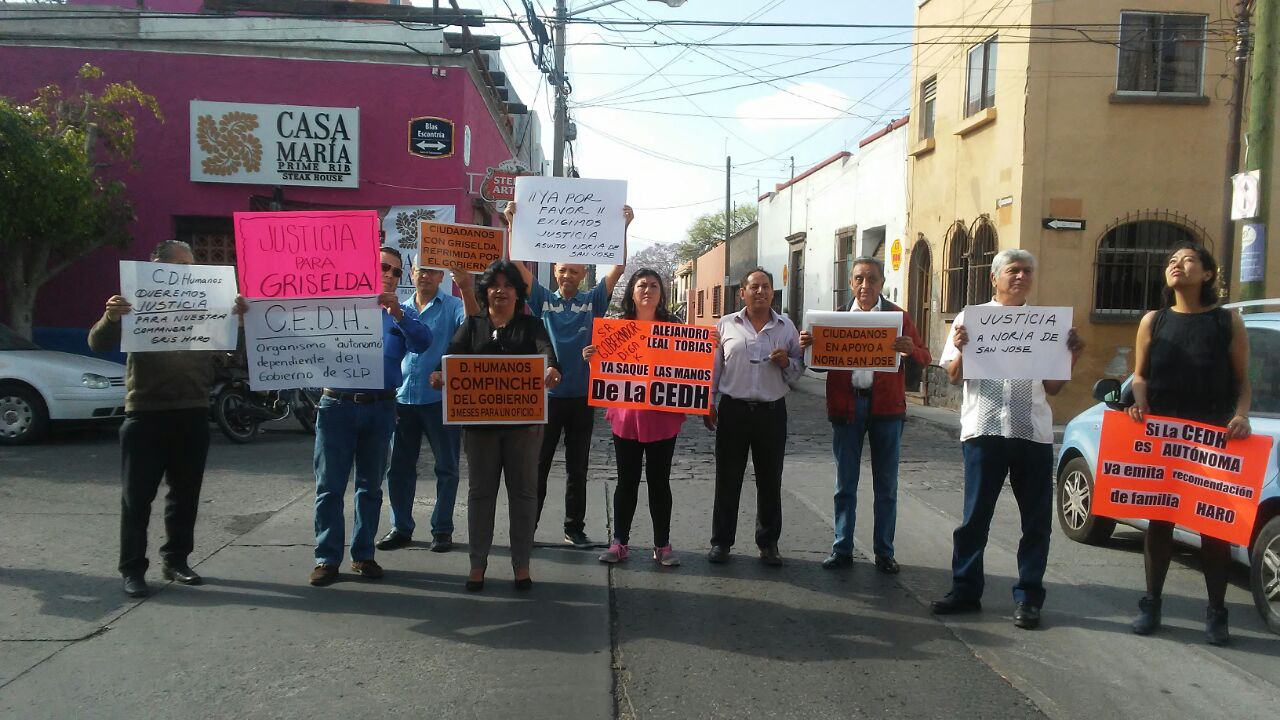  Se manifiestan ante la CEDH por caso de La Noria