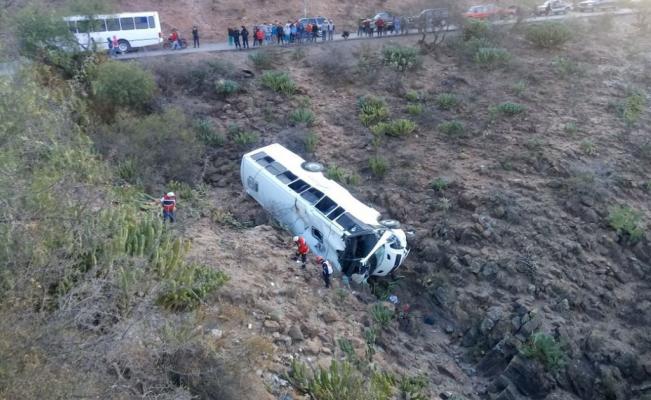  Tres trabajadores mueren en accidente; la SCT no hace nada para regular a empresas de transporte