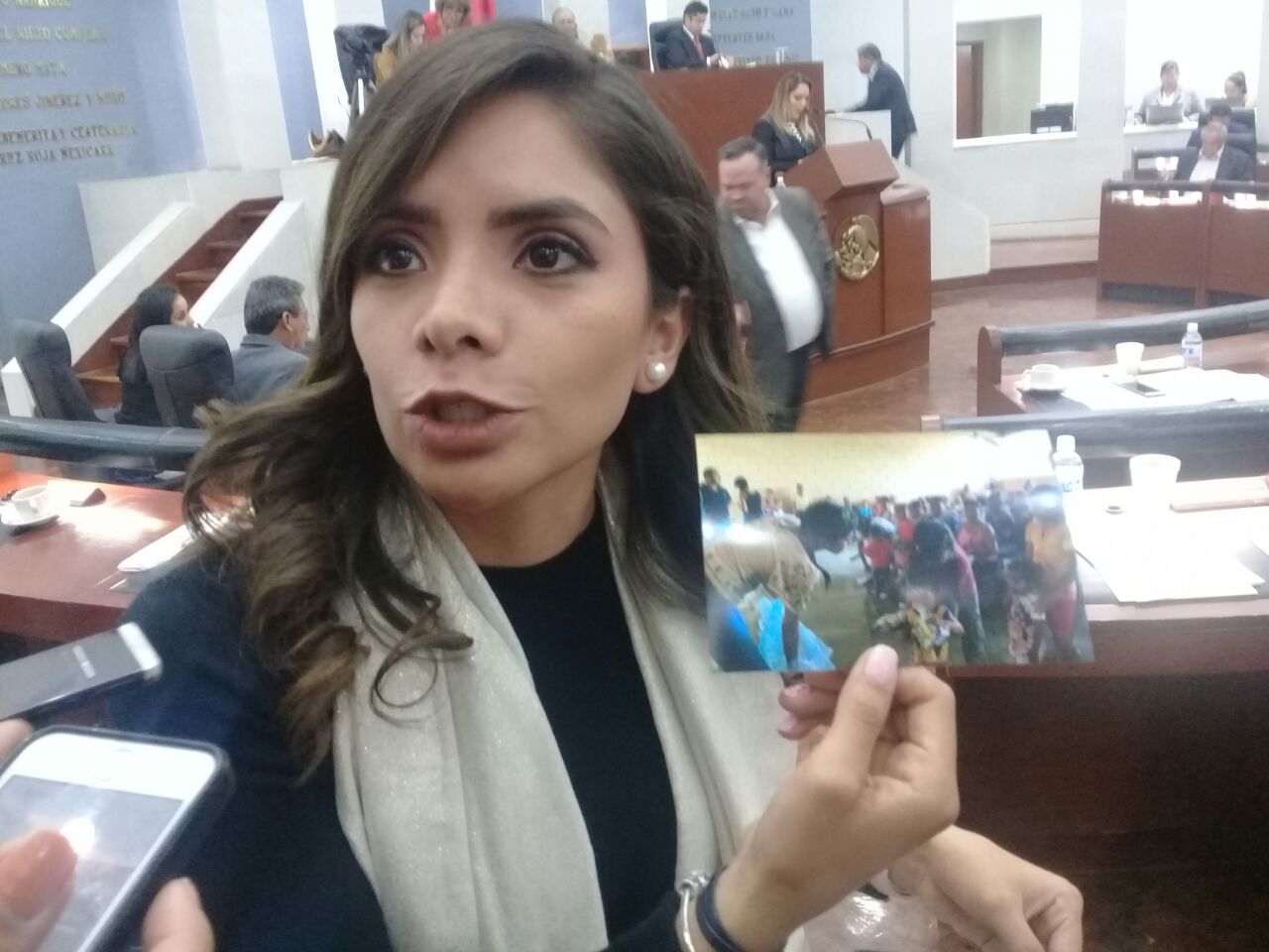  Prueba con fotos diputada entrega de apoyos