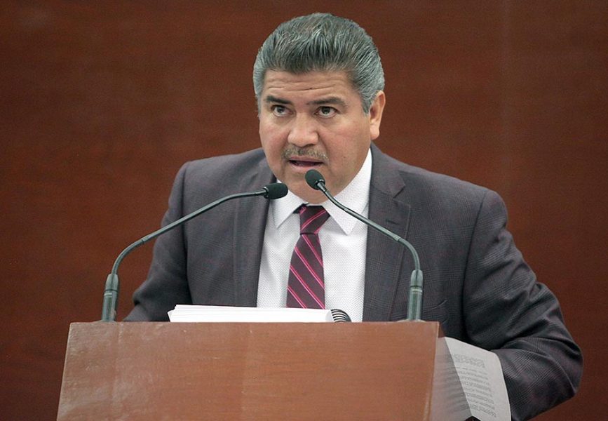  Diputado de Morena obsesionado; pugna por seguir en el Congreso del Estado