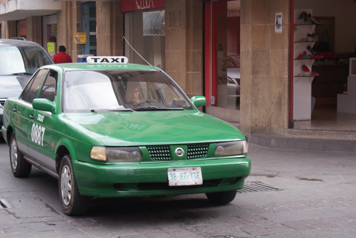  Busca Congreso que todos los taxis usen aplicaciones móviles