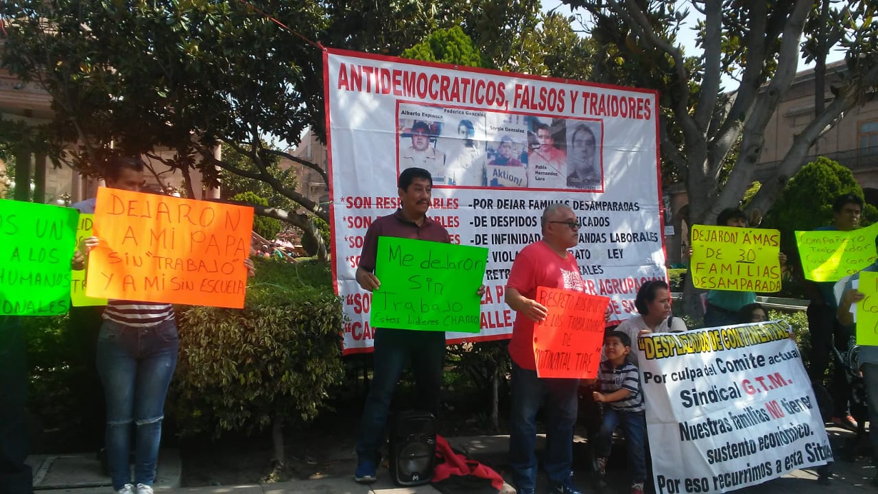  Trabajadores despedidos de Continental exigen la intervención del Gobierno del Estado