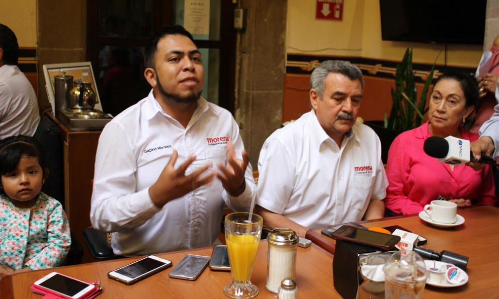  Suspenden derechos partidistas a Gabino Morales, el “superdelegado”