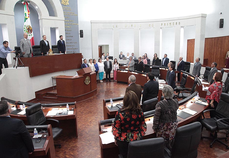  LXI Legislatura deja empolvándose 674 iniciativas y 60 juicios de responsabilidades