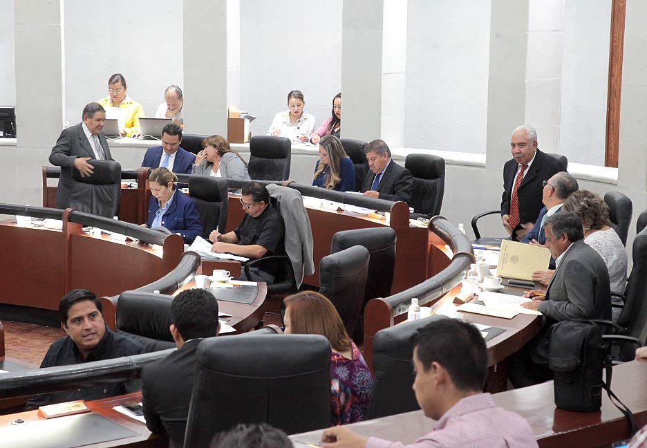  Diputados rechazan modificaciones legales para abrir a la sociedad elección del Fiscal General del Estado