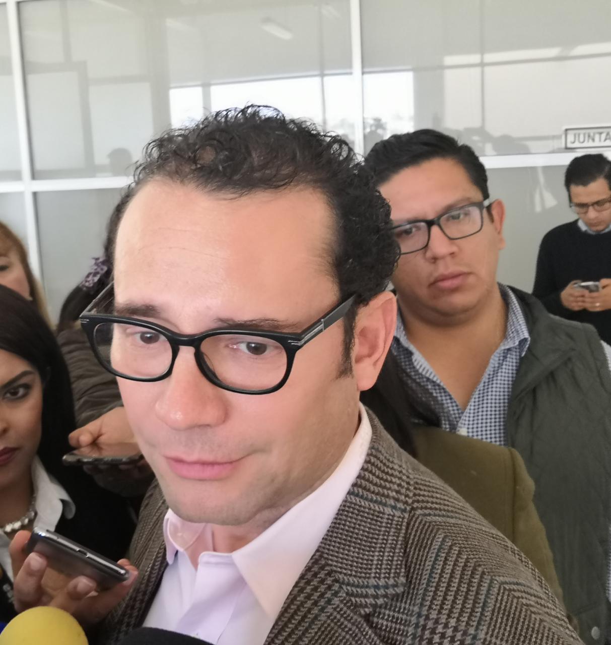 Me quedo con las declaraciones de Canaco y Nuestro Centro, dice Nava sobre críticas a directivos de Comercio