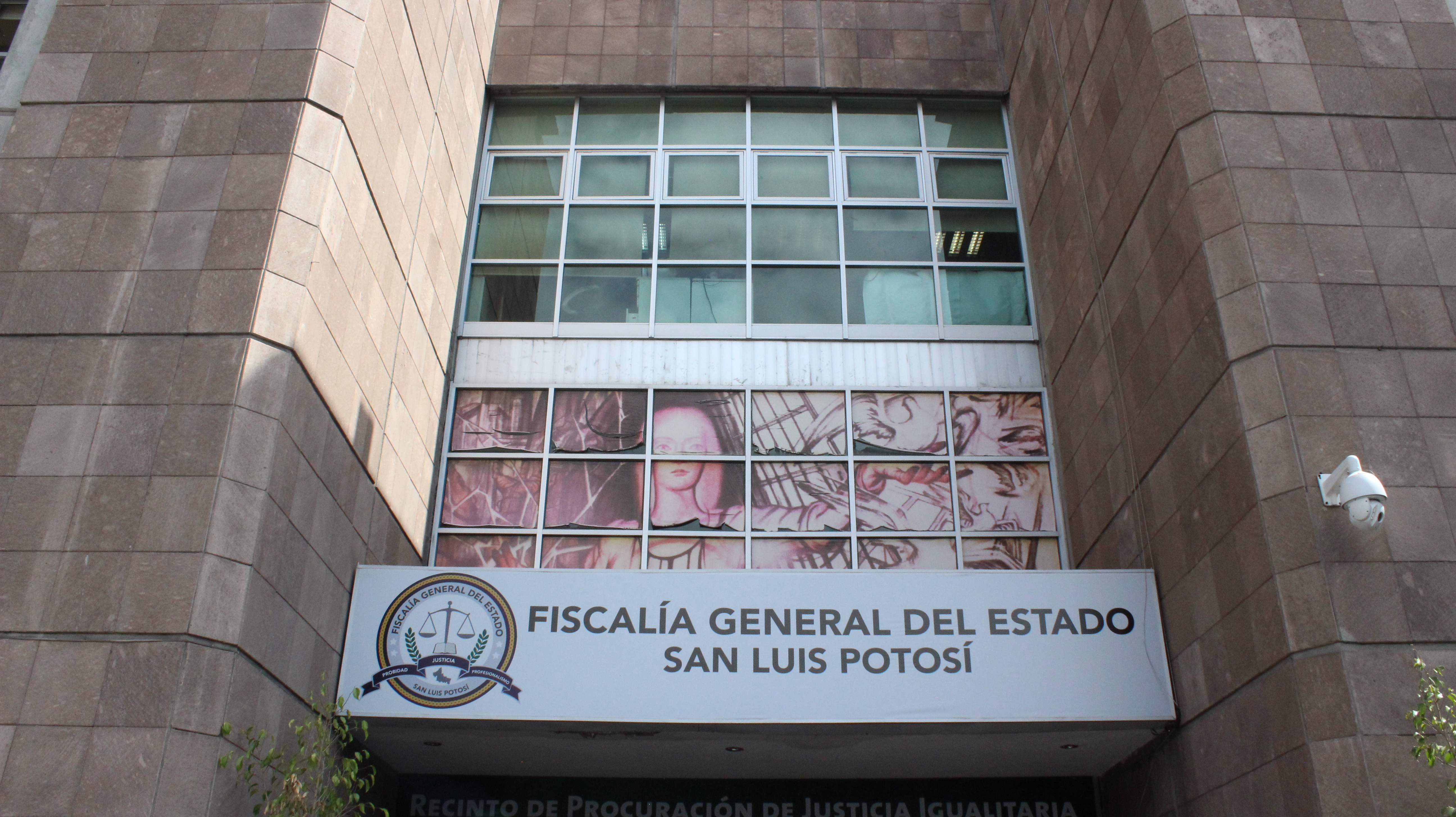  Hay 20 carpetas de investigación contra maestro acusado de violación en Matlapa