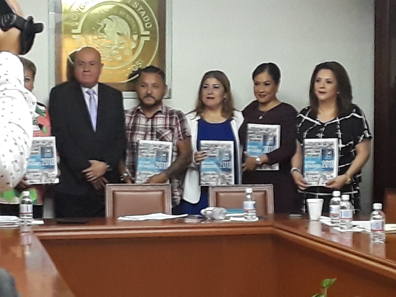  Comisión de Derechos Humanos del Congreso recibe informe de actividades de la CEDH