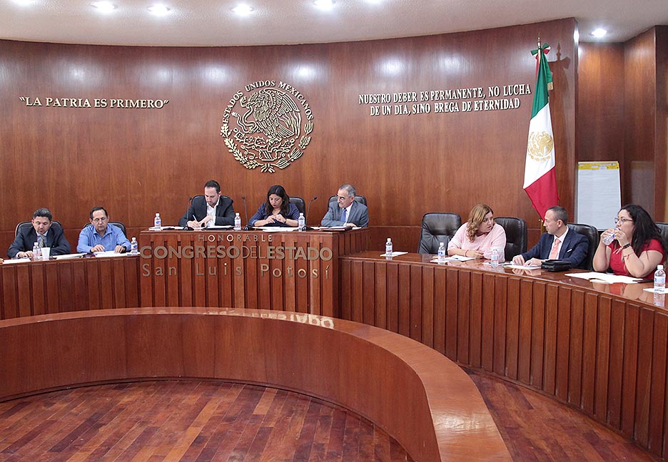  Comisión de Vigilancia pide a FGE que atienda casos de corrupción de pasada legislatura