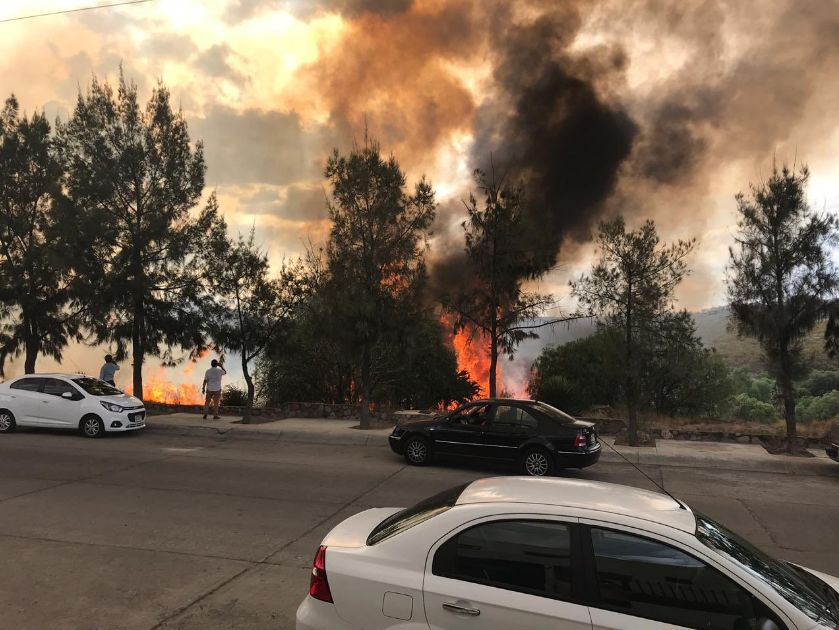  Se registra incendio cerca de la Presa San José