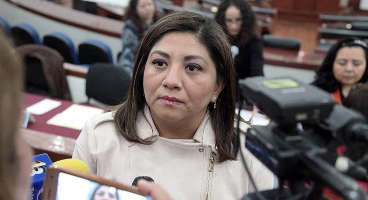  Martite Hernández presenta iniciativa para expedir Ley de Revocación de Mandato