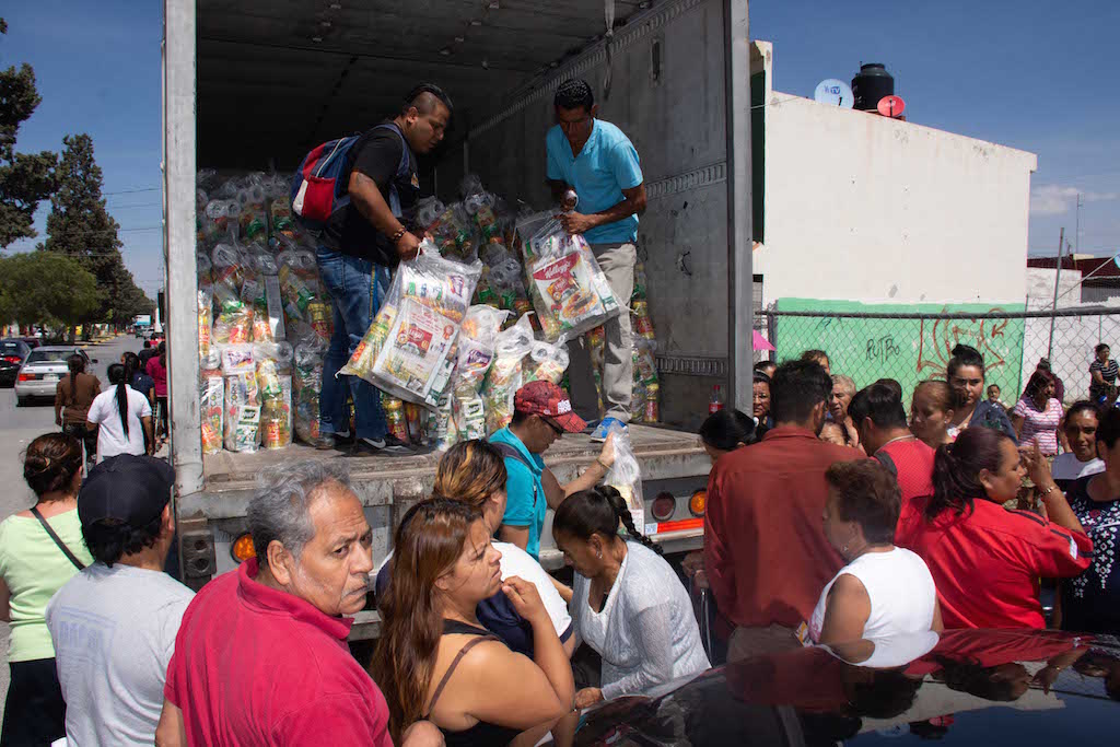  Gallardo y Villafuerte inician entrega de 30 mil despensas en Soledad