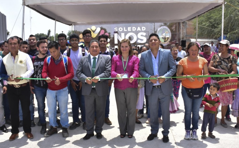  Gallardo Cardona, invitado frecuente en ceremonias de arranque y entrega de obras en Soledad