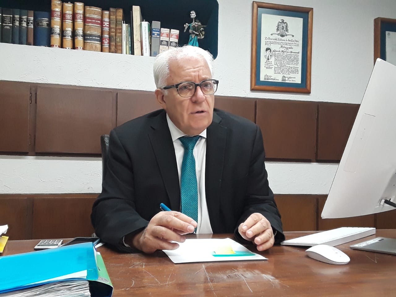  Carreras debe ser muy transparente en solicitud de crédito: Martínez Benavente