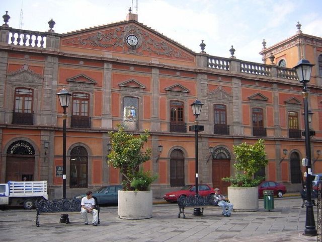  En la UASLP de Villar, opacidad hasta el final