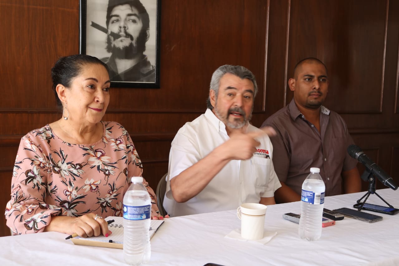  Morena celebra quinto aniversario denunciando oficinas apócrifas