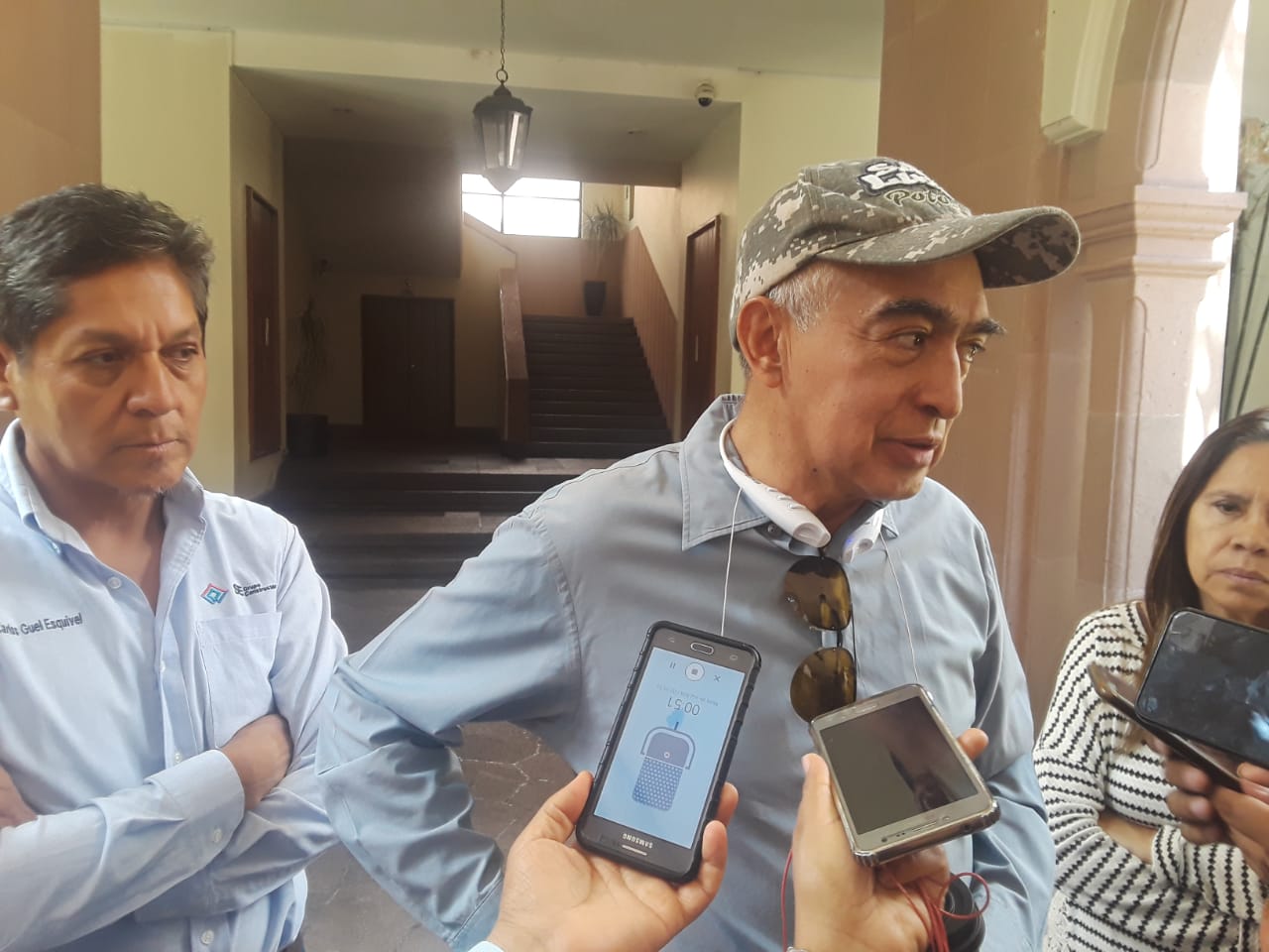 Militantes de Morena promoverían juicio político contra Edson Quintanar