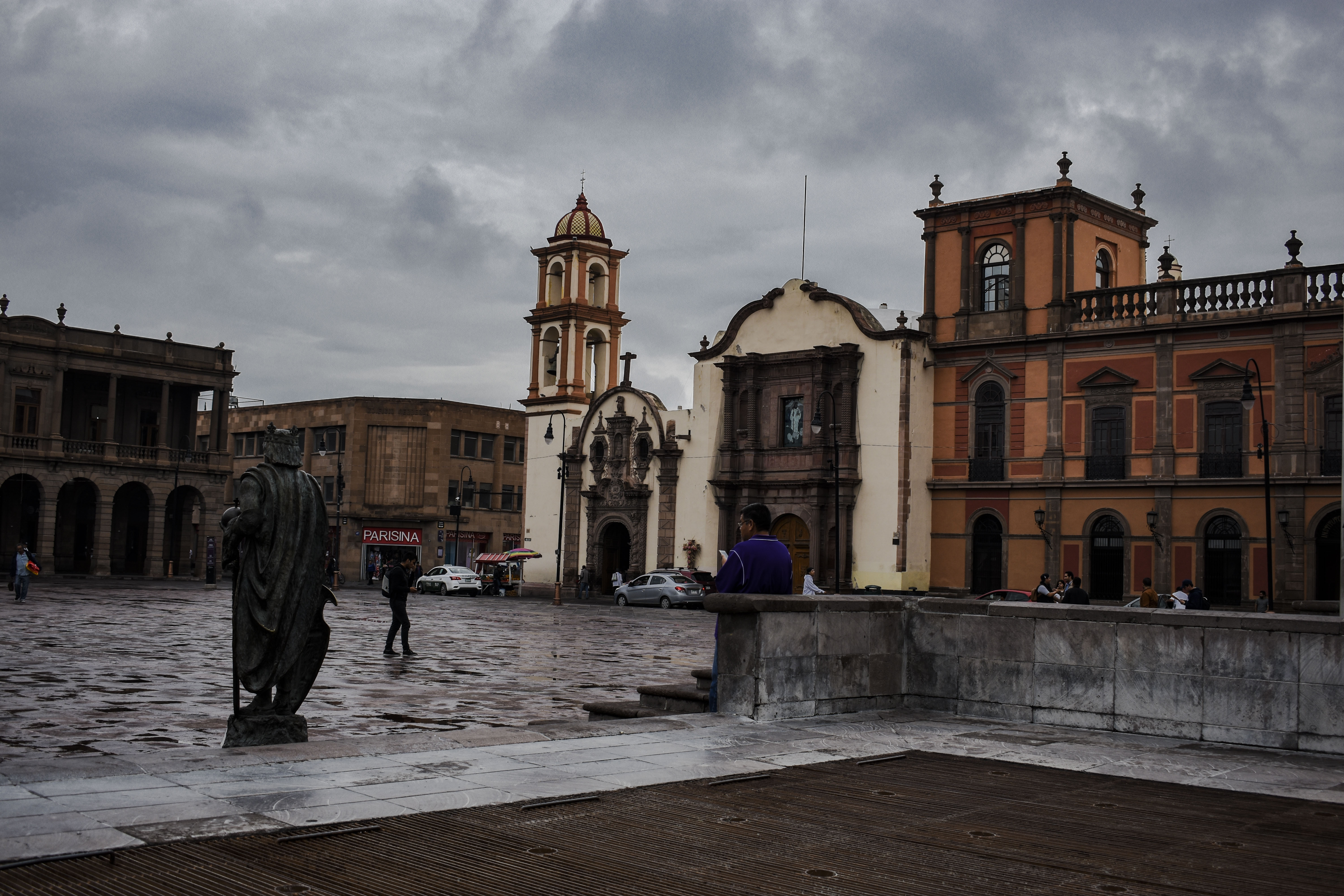  La extraña ligereza de la lluvia en el Centro Histórico