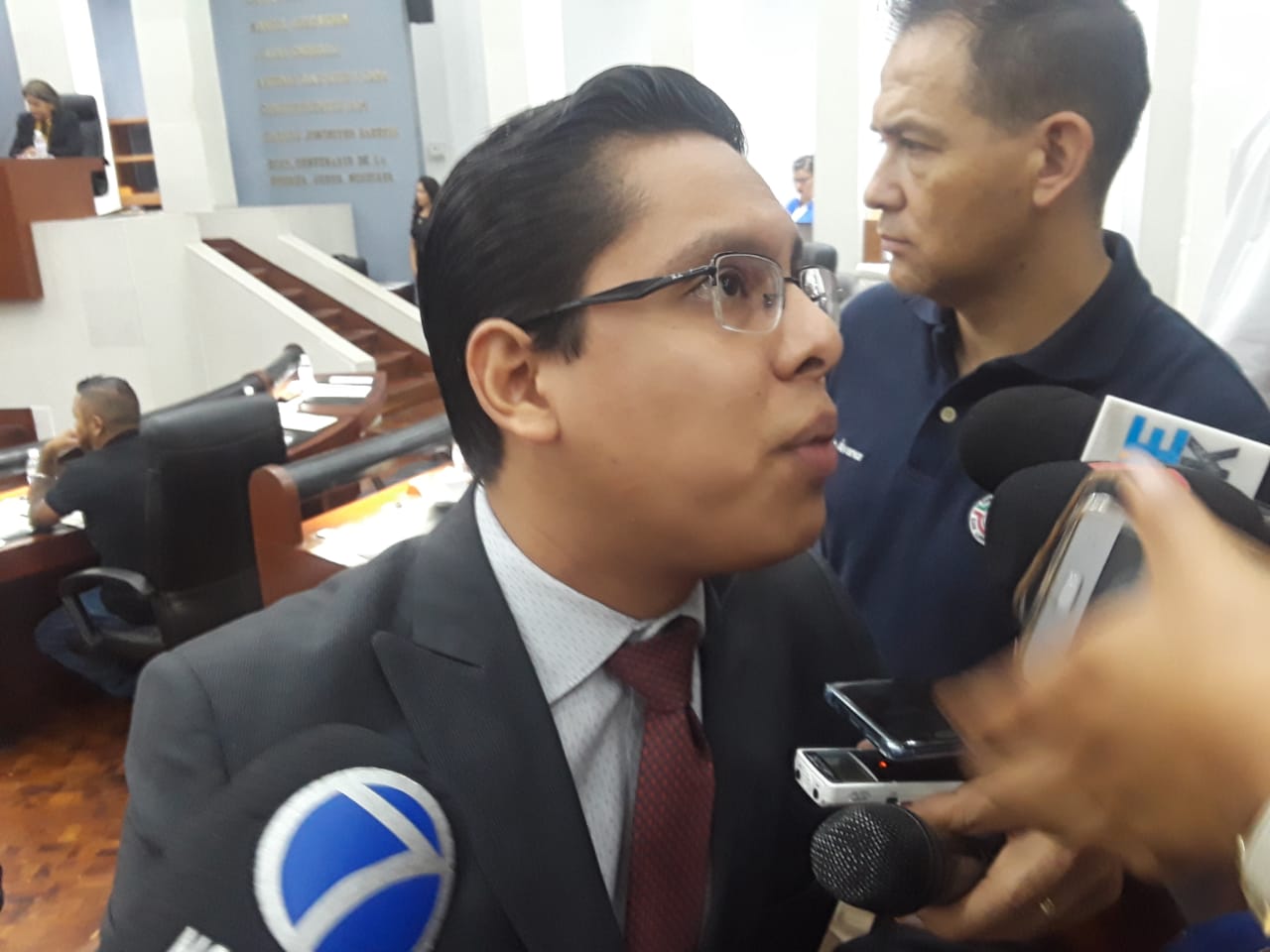  Confirma Edson Quintanar que recibe 160 mil pesos mensuales para asesores