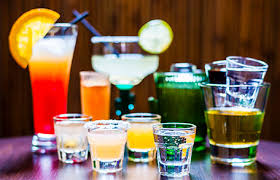  Por violar horario de venta de alcohol, Comercio ha multado a 35 antros este mes