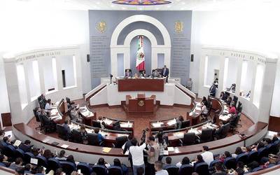  Rechazan iniciativa para aumentar diputados electos mediante el voto