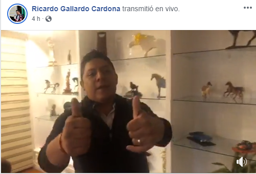  Titubeo sin gallardía, en transmisión en Facebook (video)