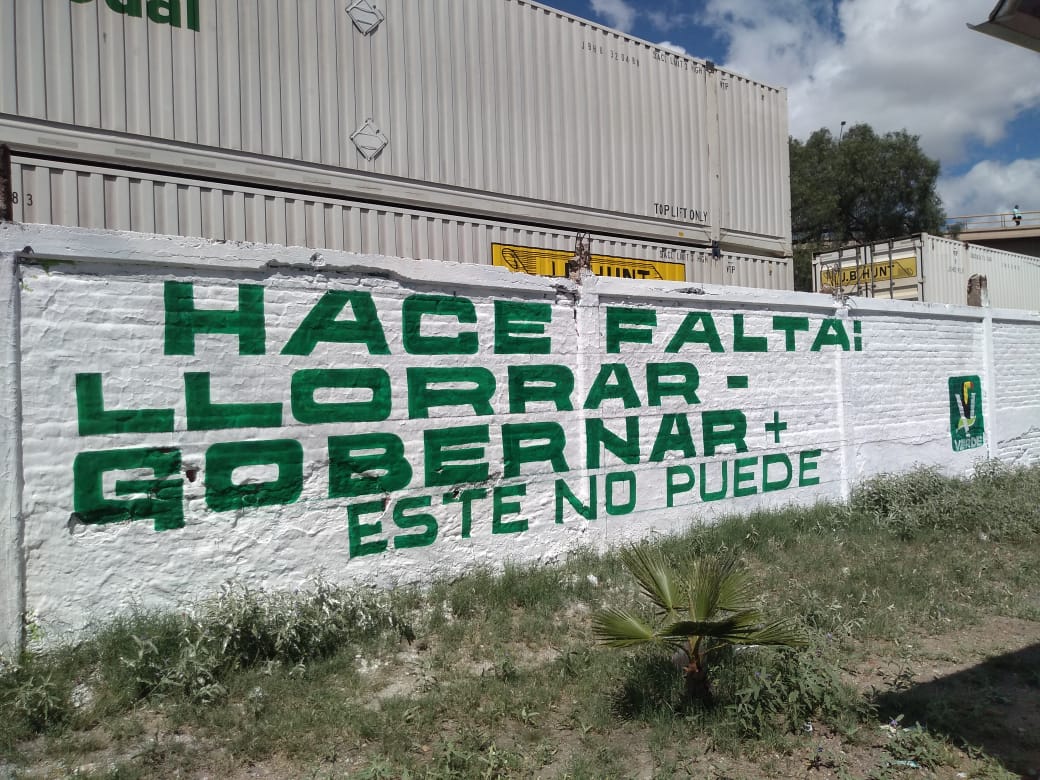  Espectaculares del Verde violan la ley electoral, asegura Nava