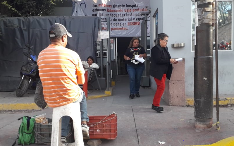  Bajo protesta, trabajan doctores en Hospital General del ISSSTE; pacientes en riesgo, alertan