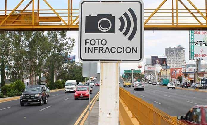  Regidor panista descarta implementar fotomultas