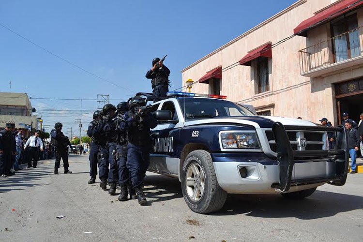  A casi un año sigue sin haber justicia para hombre atracado por policías de Soledad