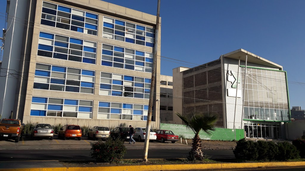 Pese a coronavirus, laboran unos 3 mil 500 empleados de la UASLP; más de 400 en Torre Administrativa