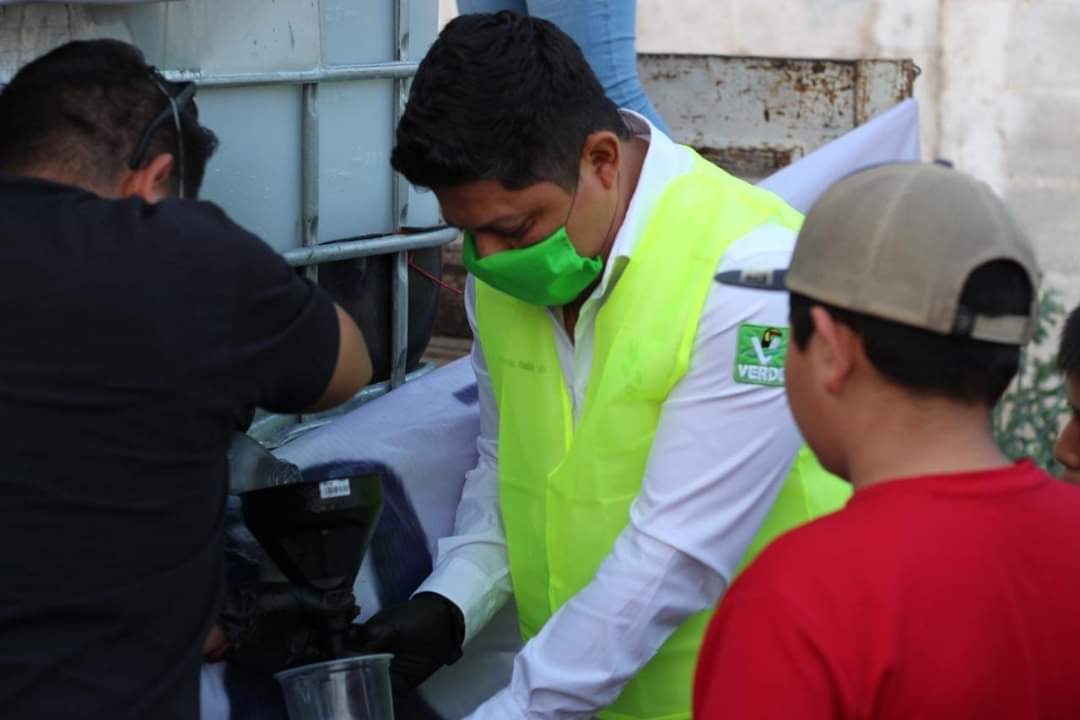  El Covid-19 es verde; reparten despensas con logos de partido y Gallardo